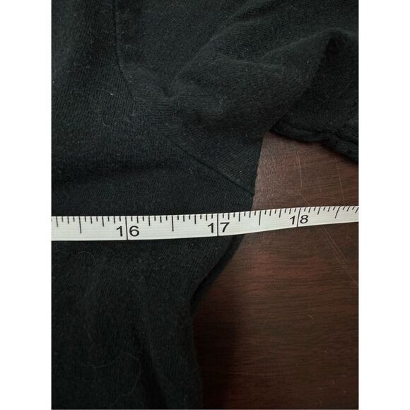 Feastables Mr. Beast Bar Men’s Black Short Sleeve Graphic Tee Size Small - Picture 6 of 7